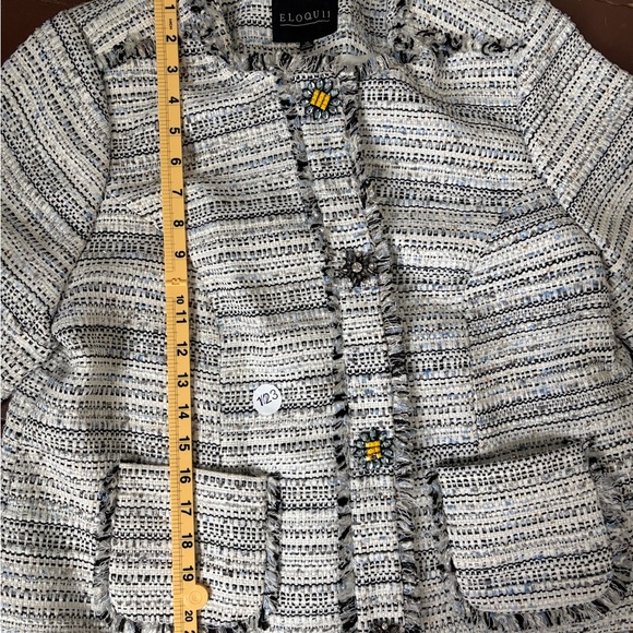 Eloquii Gray Tweed Blazer Fringe Trim Gold Buttons Size 14 - Picture 6 of 7